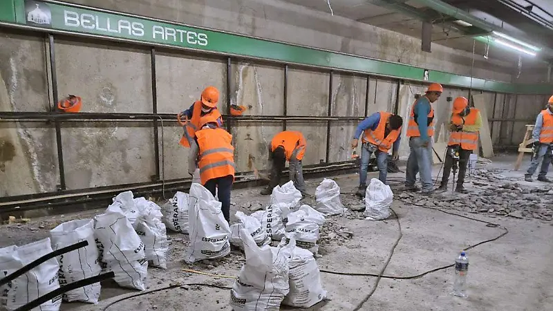 Línea 2 del Metro: Un laberinto entre polvo y escombros [Fotorreportaje]